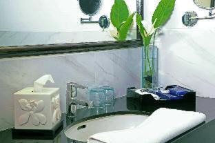 Cigombong Hotel | Lido Lake Resort by MNC Hotel