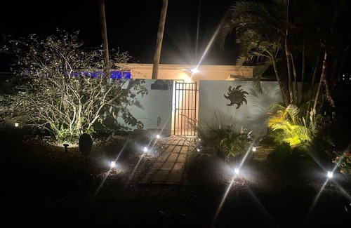 Sarasota House | Lido's Blue Whale Beach Bungalow with private heated pool - 2 min walk to beach!