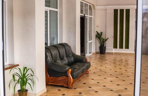Beltsy Bed & Breakfast | LidoLux