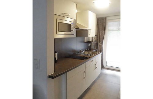 Hirschbach Apartment | Liebevoll Eingerichtete Ferienwohnung mit Terrasse