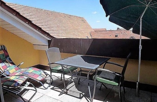 Simmershofen Apartment | Liebevoll eingerichtete Wohnung auf familiengeführten Ferienbauernhof