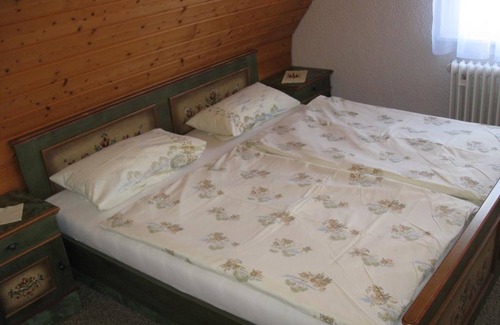 Miltenberg Apartment | Liebevoll eingerichtete Ferienwohnung mit exklusiven Voglauer-Möbeln