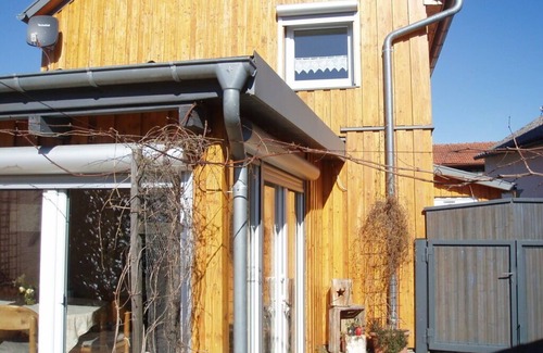 Rodelmaier Apartment | Liebevoll Renoviertes Ferienhaus für ca. 4 Personen