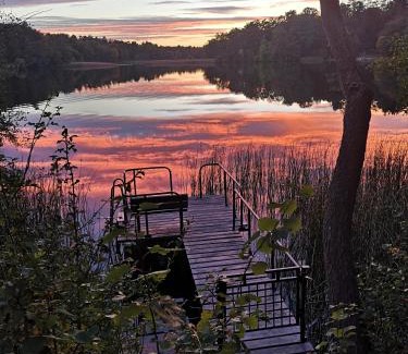 Waldsieversdorf Apartment | Liebevoll sanierte Altbauwohnung