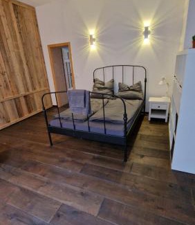 Waldsieversdorf Apartment | Liebevoll sanierte Altbauwohnung