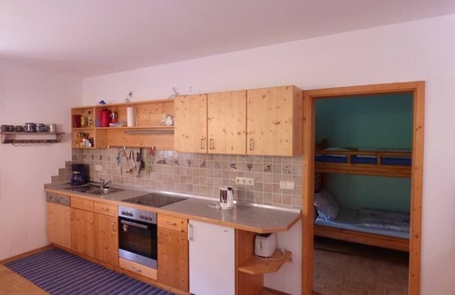 Chamerau Apartment | Liebevolle Ferienwohnung mit Terrasse auf Ferienbauernhof