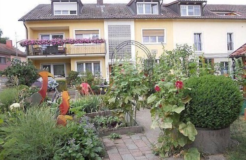 Simmershofen Apartment | Liebevolle *Wohnung auf Ferienbauernhof mit kostenlosem WLAN