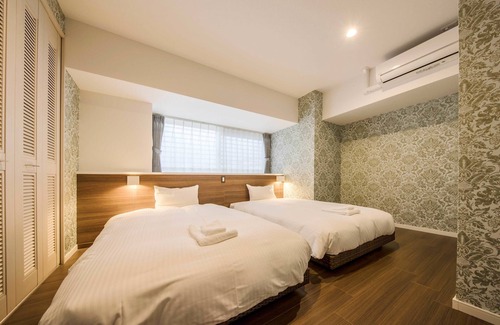 Biimata Hotel | Lieta Nakayama