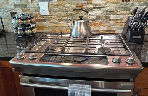 Eastsound Condo | Lieutenant's Suite - Romantic Luxury 1 Bedroom Loft, Easy Access to Beach & Town