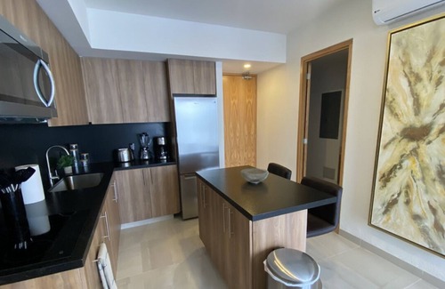 Bucerias Apartment | LIFE Bucerias 520, APT just one block on the beach in Golden zone