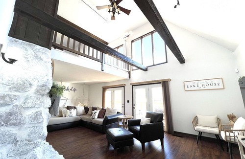Cartersburg House | Life-Giving, Quiet retreat only 25 min west of Indpls. Peace, Pace, & Gratitude