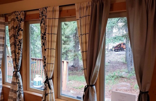 Island Park Cabin | Life is Better at the Lake at Lakeside Cottage