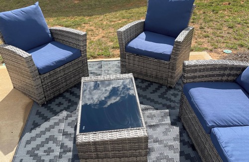 Terrell House | LIFE IS BETTER NEAR THE LAKE. 3 bedroomTownhome near Lake Norman.