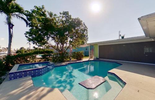 Caloosahatchee House | Life on the Canal