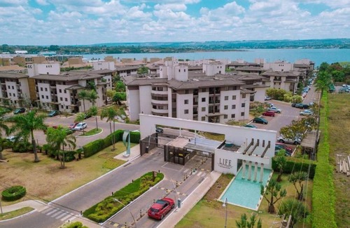 Smin Apartment | Life Resort às margens do lago