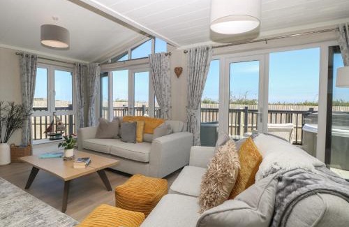Bacton House | Life's a Beach