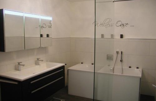 Moosbach Apartment | Lifestyle Beauty & Wellness