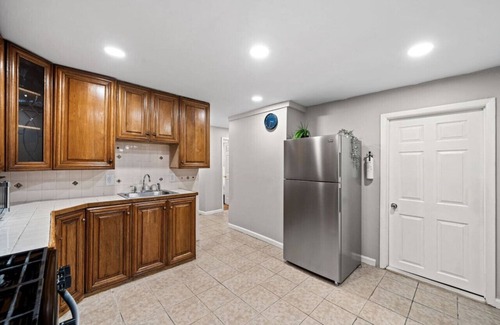 Constable Hook Apartment | Lifestyle Retreat | 20 Min to NYC