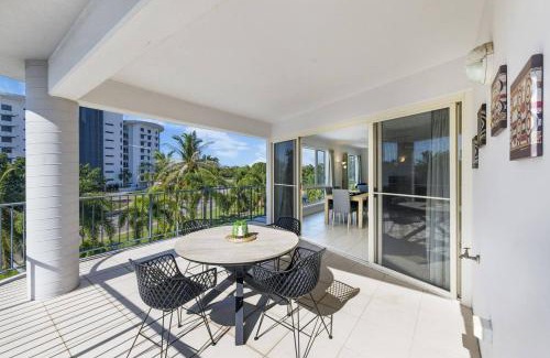 Cullen Bay Apartment | Lifestyle Rich Waterfront Residence with Bay Views