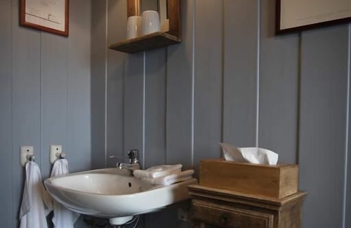 B Bed & Breakfast | Lifjellstua