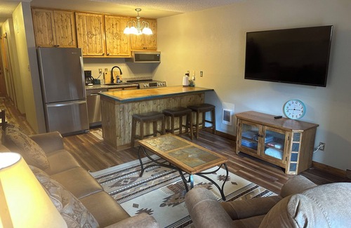 Red River Condo | Lifts West G8 in Red River NM