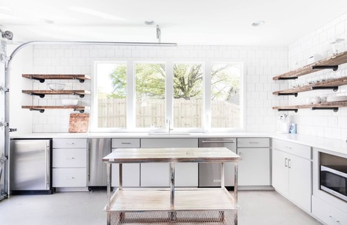 12 South House | Light and AIry Guesthouse in 12 South Neighborhood!