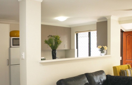 Leederville House | Light and Bright, Modern Villa located in a Quiet Area in Leederville