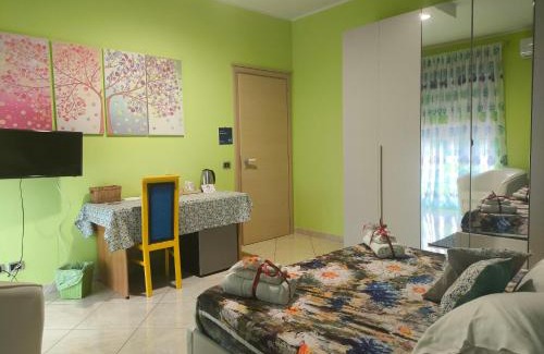 Scordia Bed & Breakfast | Light Blue Room