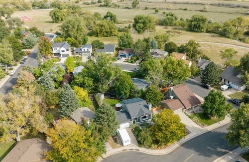 Louisville House | Light, bright and clean 3-bed house in downtown Louisville by parks &nopen space