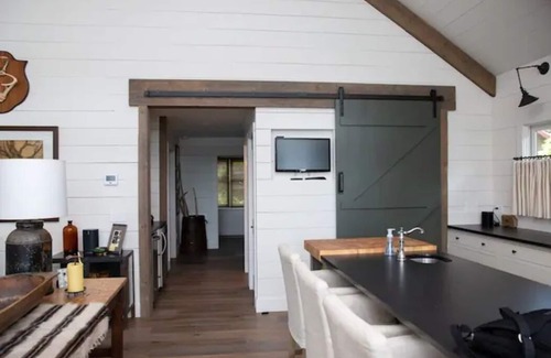Santeetlah House | Light-filled custom Lake Front Home! Book NOW for summer.