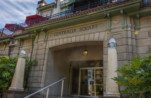 Centralia Apartment | Light filled downtown studio apartment with king bed.