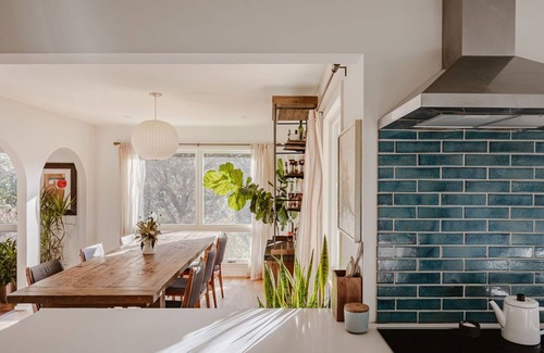 McNeil House | Light Filled Family Home in Austin, Surrounded by Nature