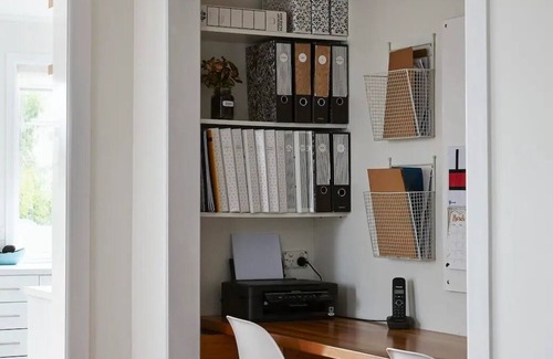 Greenlane - Ellerslie House | Light-filled Midcentury Family Bungalow