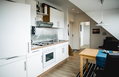 Wremen Apartment | Light flooded apartment with beautiful bay front, quiet location on the outskirts