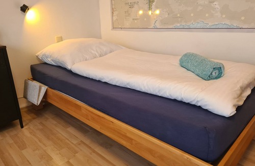 Waldbuttelbrunn Bed & Breakfast | Light-flooded room - Marienberg