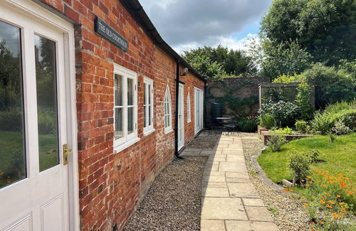 Heytesbury House | Light, independent space in Heytesbury, near Warminster