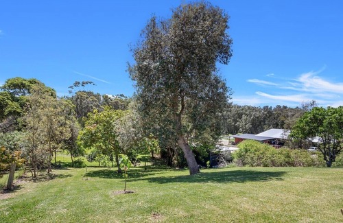 Boat Harbour Villa | Light & Spacious Beach House with Pool at One Mile