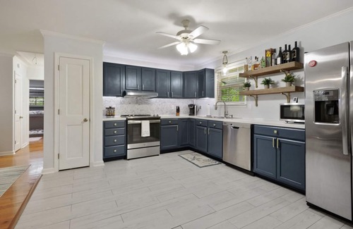 Bay St Louis House | Light the Fire Pit. Top Rated & Reviewed BSL w Pool , Deck, Dock & Water Access!