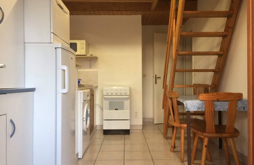 Lesparre-Medoc House | Lighthouse Cottage + Boat Activities, Towed Buoys, Sea Fishing, Wine Tourism