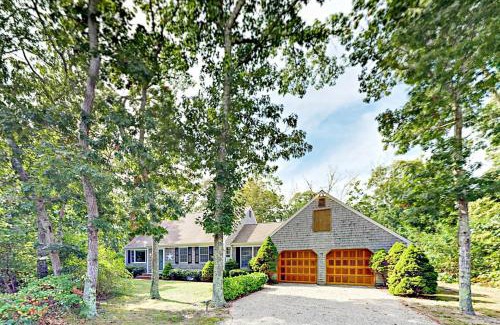 Eastham House | Lighthouse Hideaway