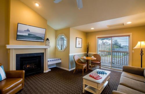 Downtown Cannon Beach Hotel | Lighthouse Inn