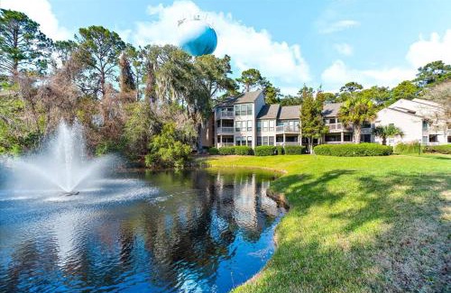 Sea Pines Apartment | Lighthouse Tennis 2383