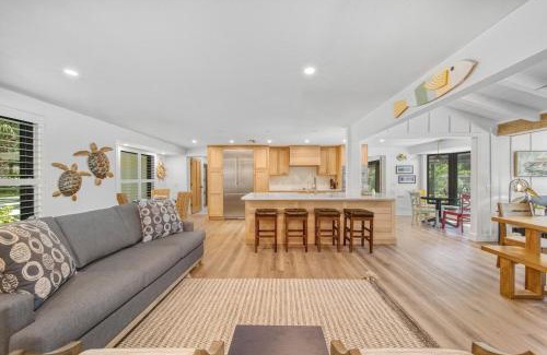 Sanibel House | Lighthouse Way Home