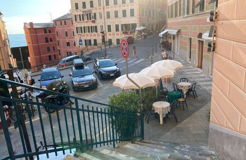 Camogli Apartment | Liguria Holidays - "monolocale di Charme" Delizioso Dietro al Porticciolo