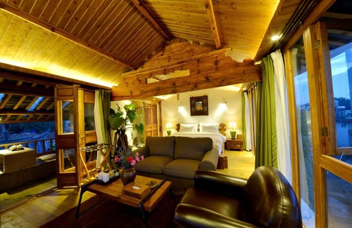 Shuhe Old Town Hotel | Lijiang Seven Island Resort