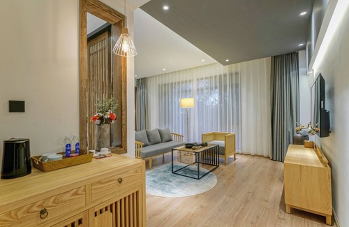 Gucheng Apartment | Lijiang Xisu Garden