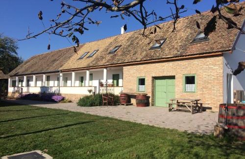Regoly House | Likaskalács