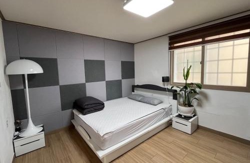 Seolcheon-myeon Villa | Like a local resident near a major tourist attraction in Gyeongju, can store luggage