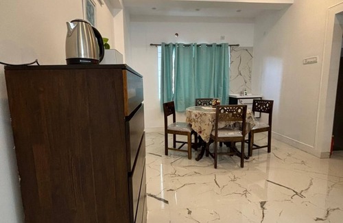 Santhome Apartment | LIKE HOME, 2-bedroom apartment, Chennai, Mandaveli with WiFi, AC, Kitchen etc