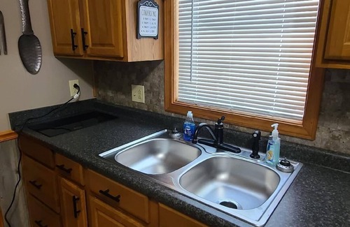 Big Sandy Cabin | Lil Cabin w/Hot Tub in Private Fenced in Area. Near KY Lake